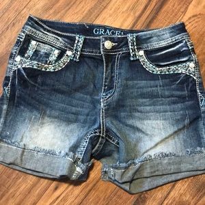 Grace in LA denim shorts.